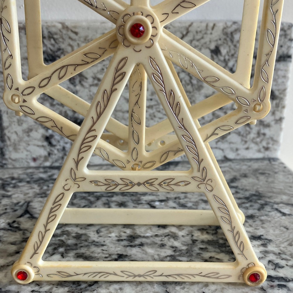 Vintage Ferris Wheel Earring Stand - Picture 3 of 8